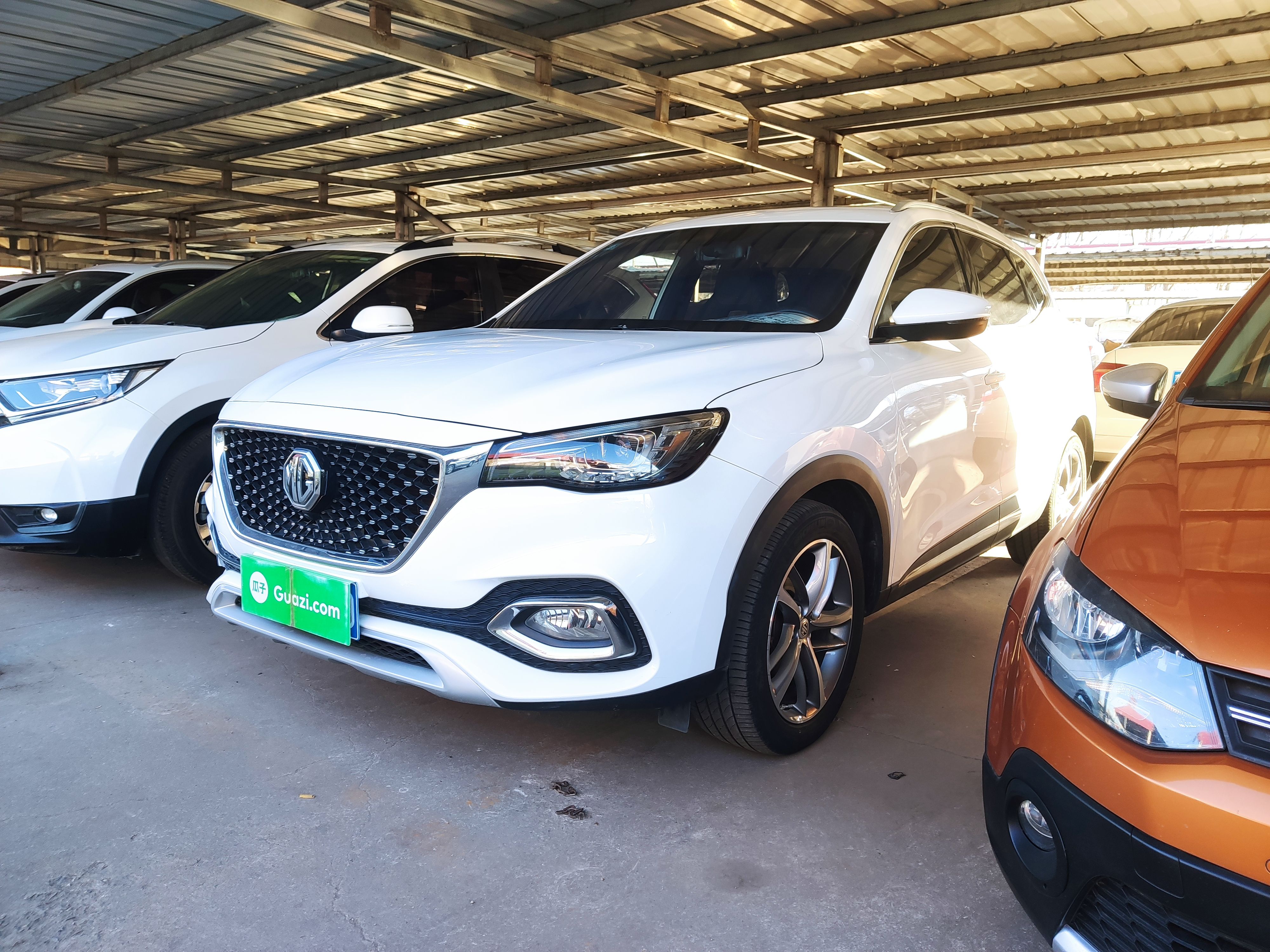 MG HS 2019 MG HS 2019 car image