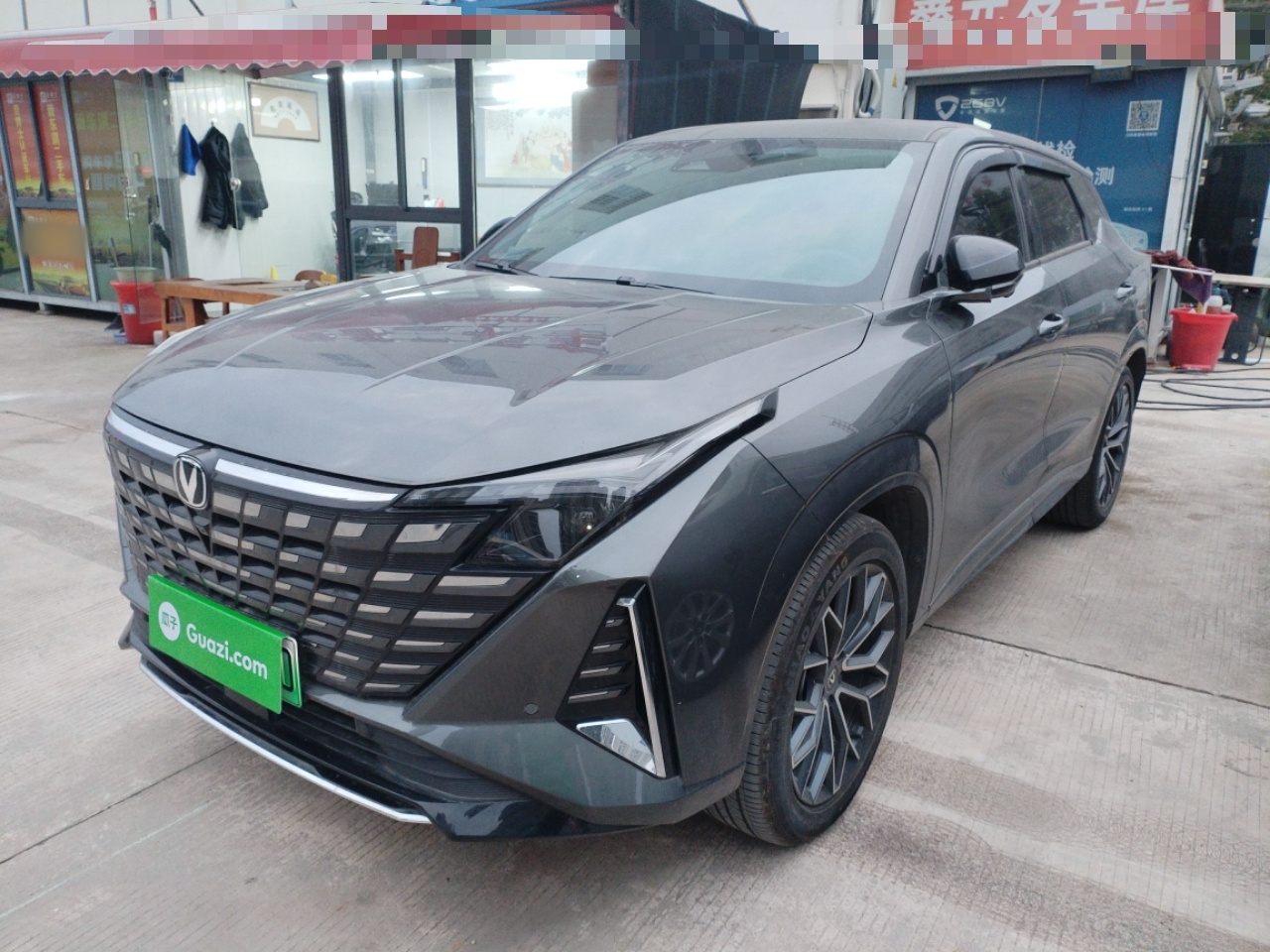 Changan UNI-Z PHEV 2024 car image 