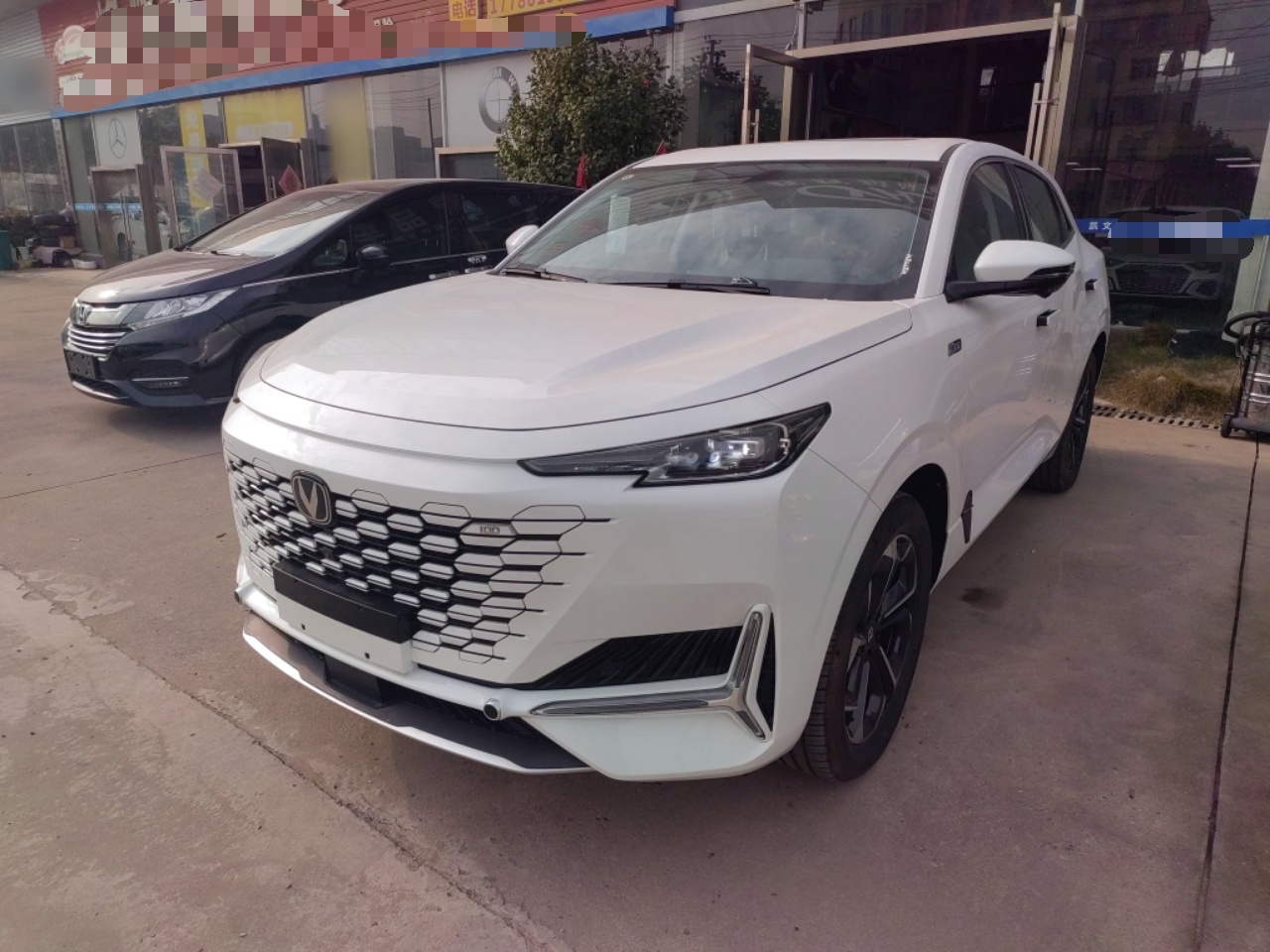 Changan UNI-K iDD 2025 car image 