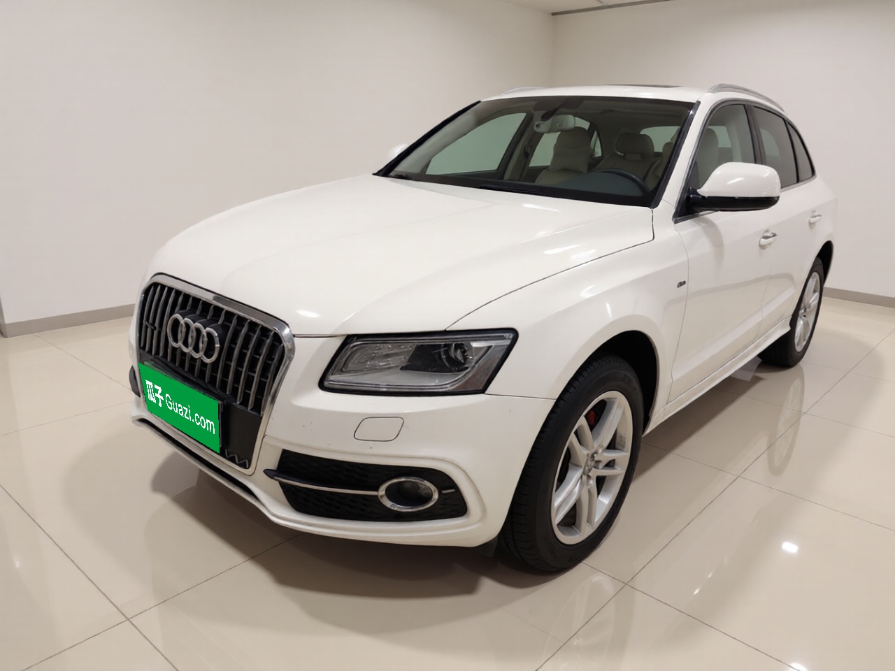 Audi Q5 2018 car image 