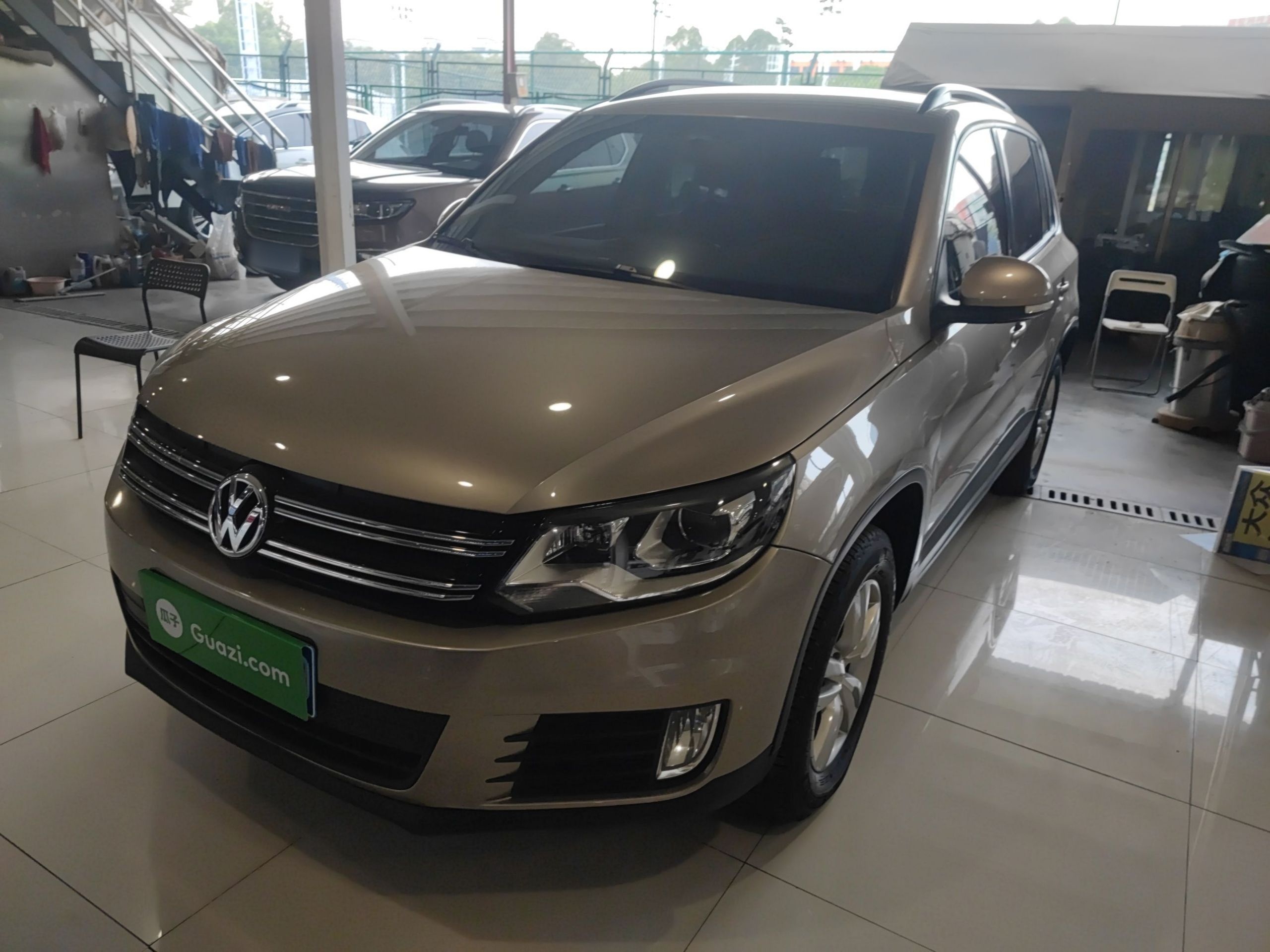 Volkswagen Tiguan 2016 Volkswagen Tiguan 2016 car image