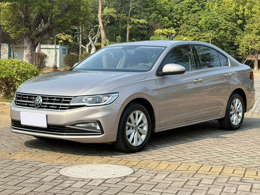 Volkswagen Bora 2021 car image 