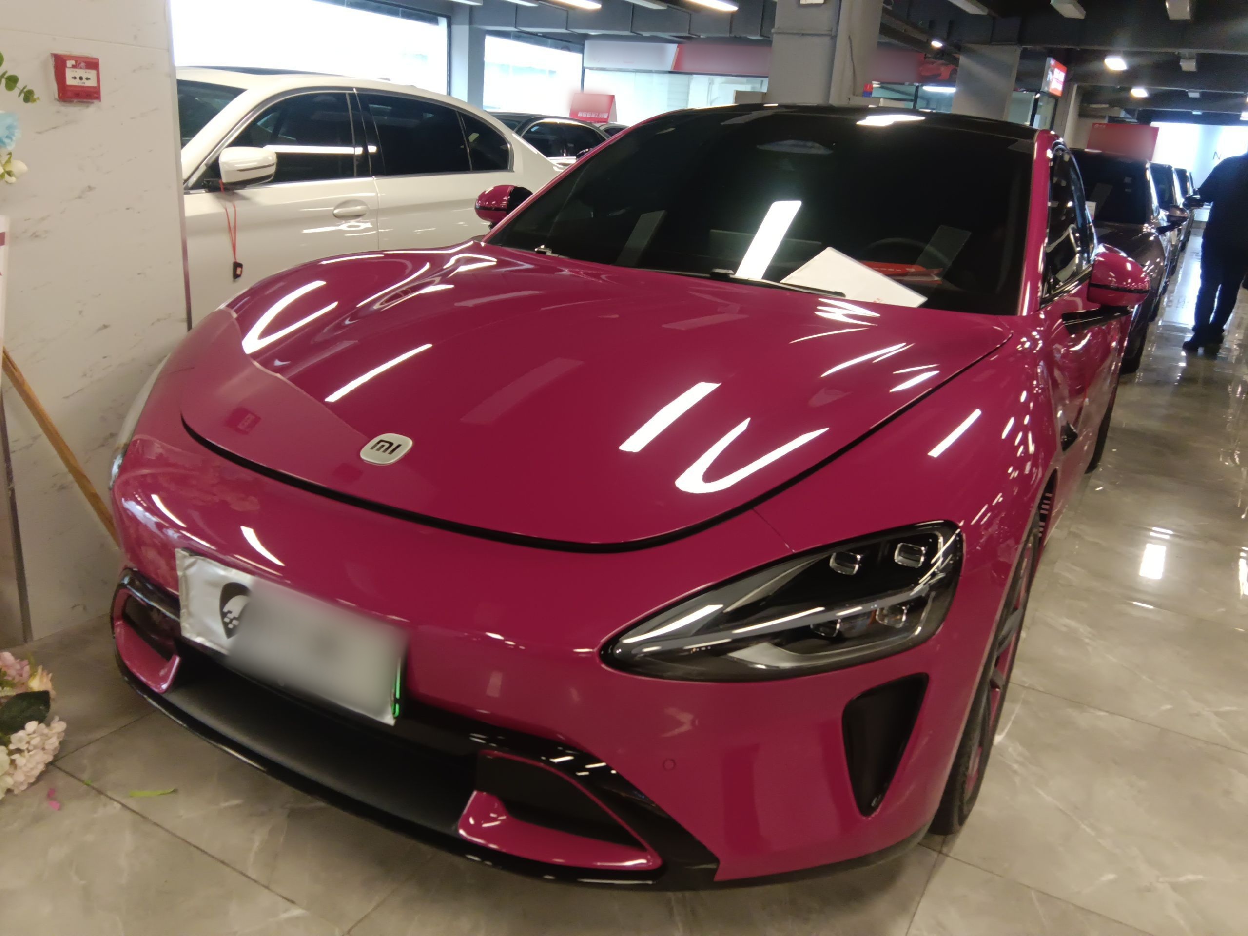 MI SU7 2025 汽车图片 