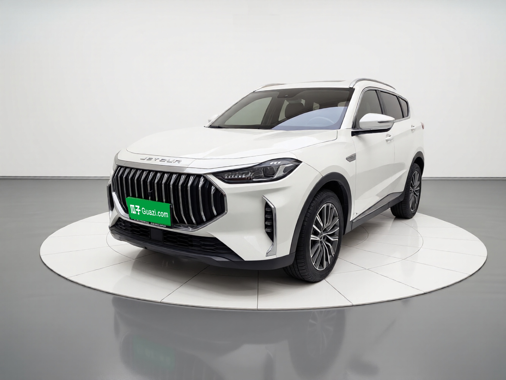 X70 PLUS 2025 car image 
