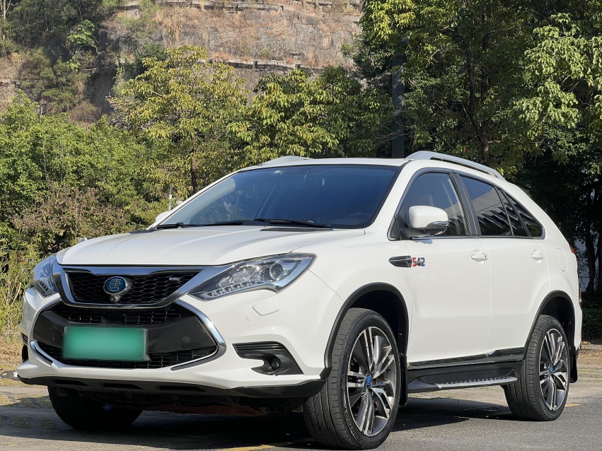 BYD Tang New Energy 2018 car image 