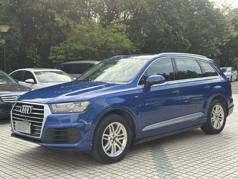 奥迪Q7 2016 汽车图片 