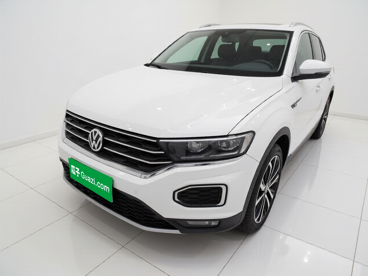 T-Roc 2019 car image 