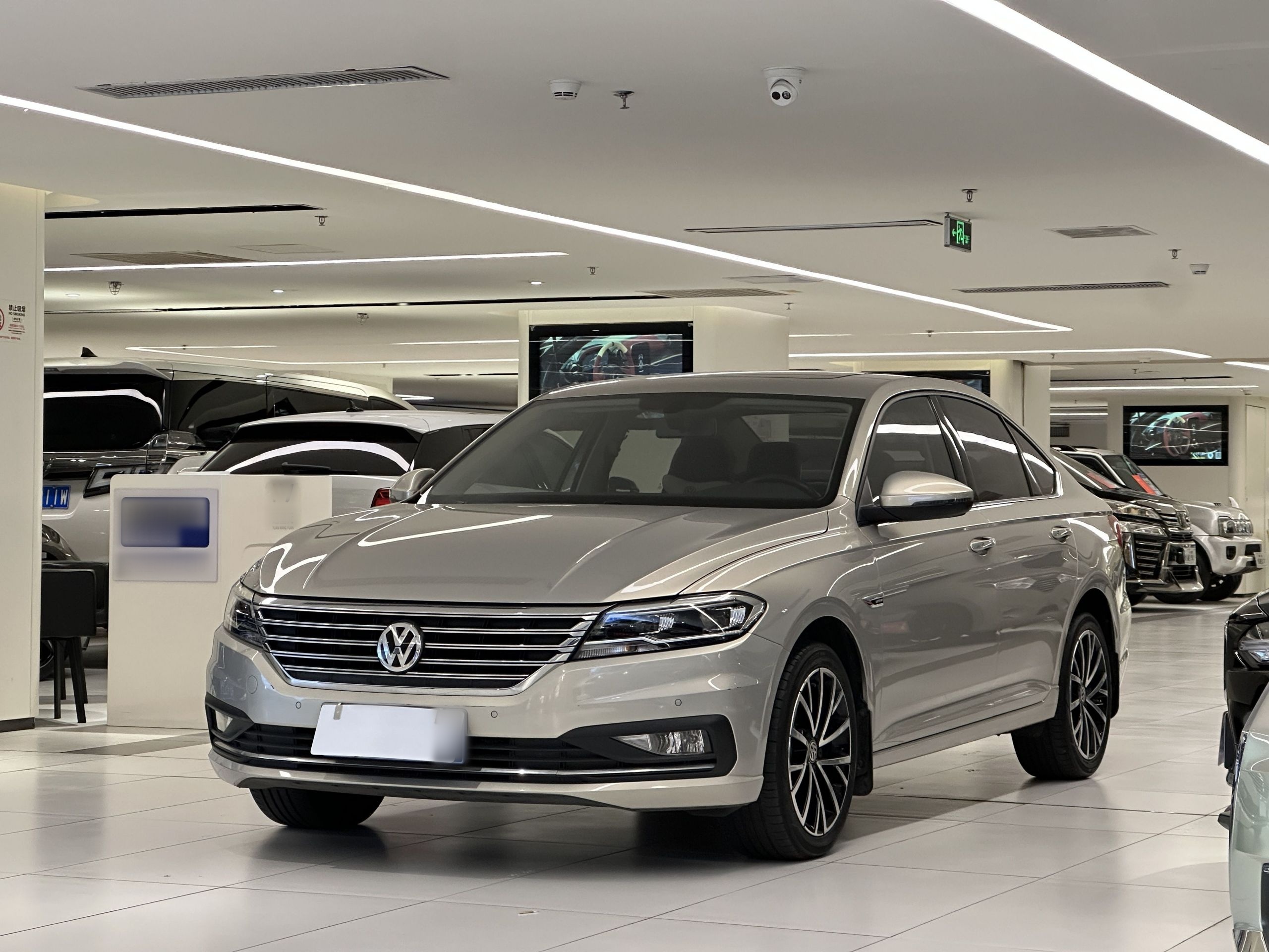 Volkswagen Lavida 2019 car image 