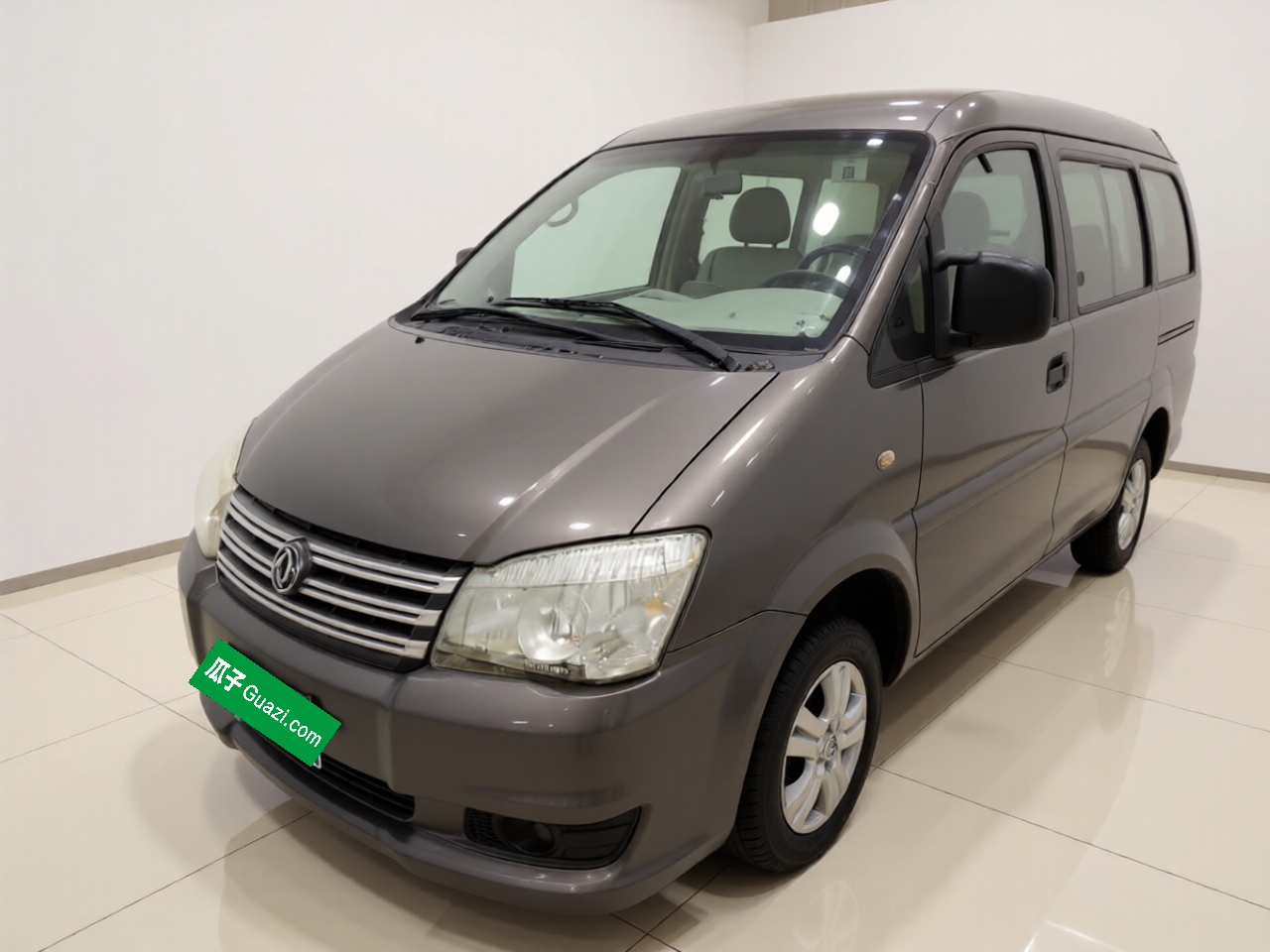 Forthing Lingzhi 2017 imagem de carro 