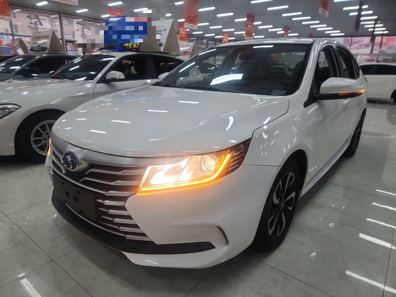 Soueast A5 Wing Dance 2023 Soueast A5 Wing Dance 2023 car image