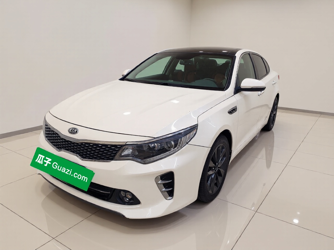 Kia K5 2016 Kia K5 2016 car image