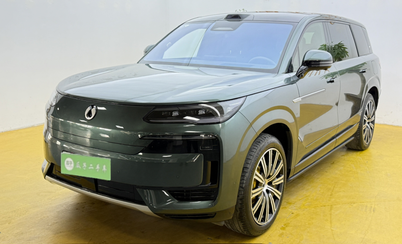 Denza N9 2025 car image 