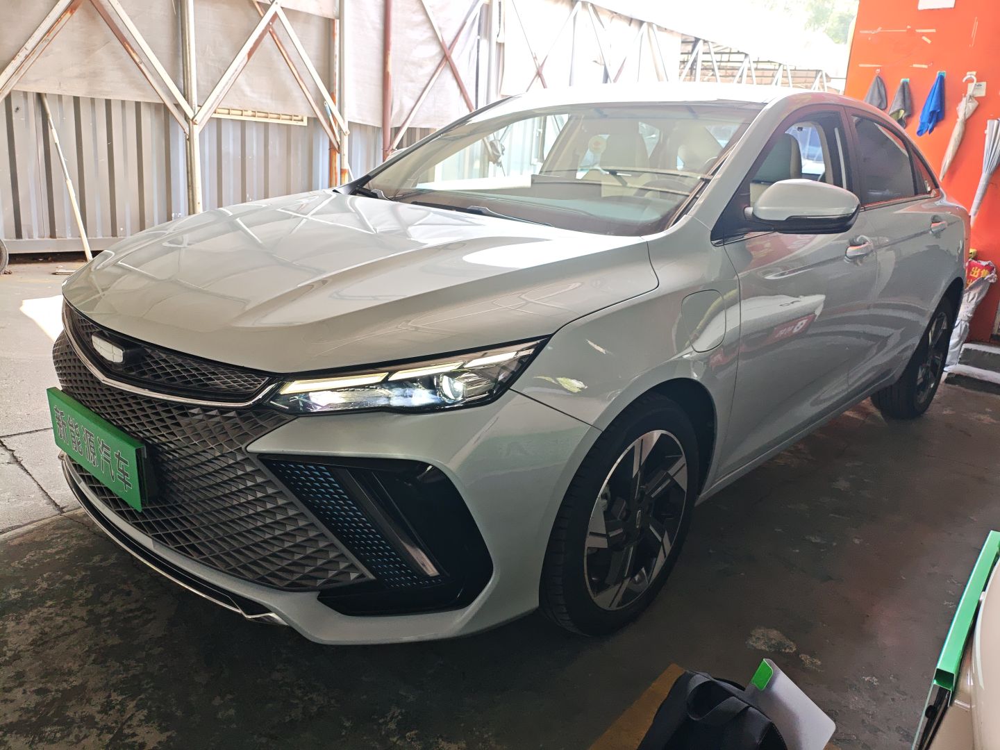 Emgrand L HiP 2022 Emgrand L HiP 2022 car image