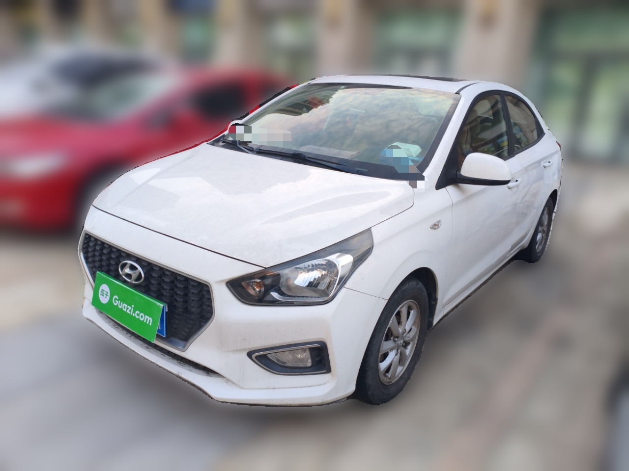 Hyundai Reina 2018 car image 