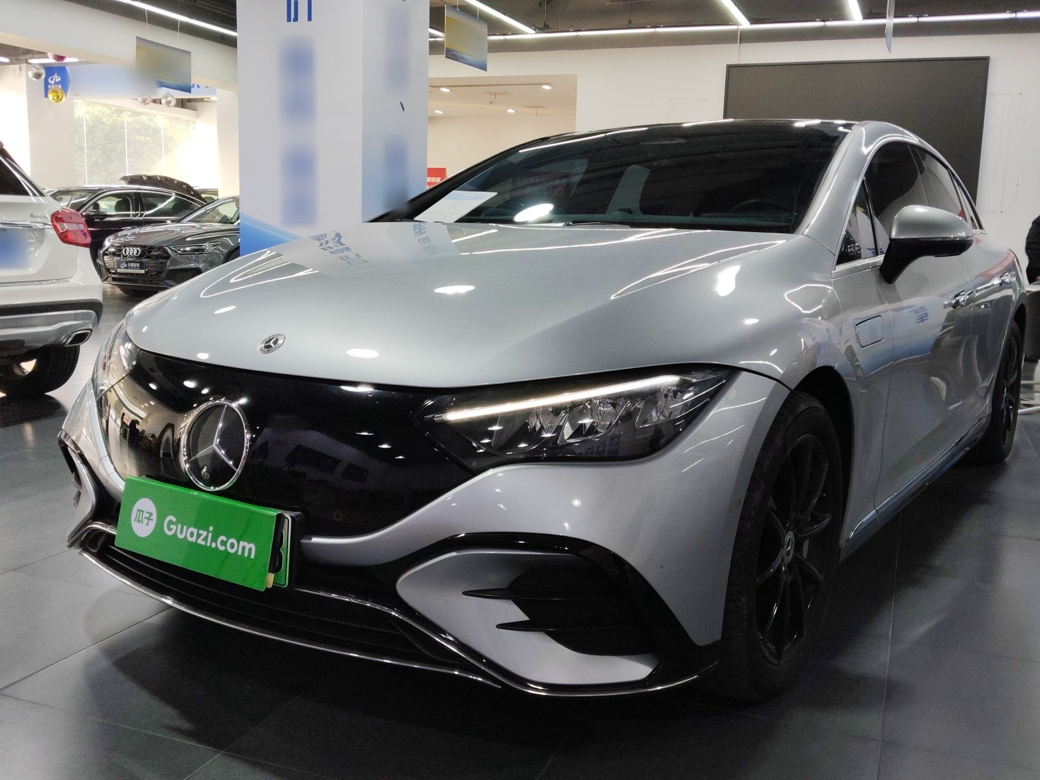 Mercedes-Benz EQE Class 2024 car image 