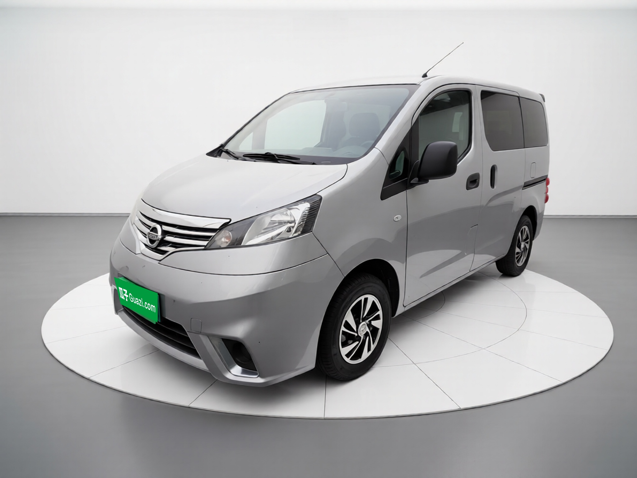Nissan NV200 2017 汽车图片 