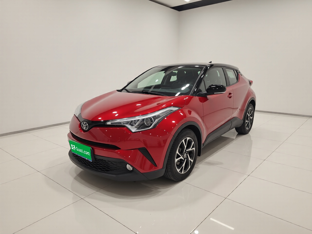 Toyota C-HR 2020 汽车图片 