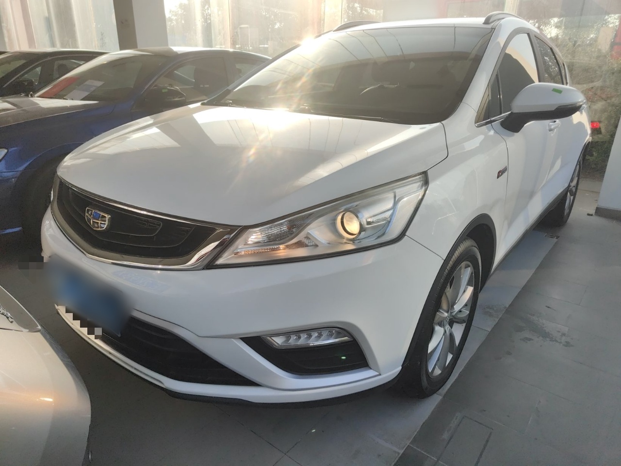 GEELY 2017 immagine di auto 