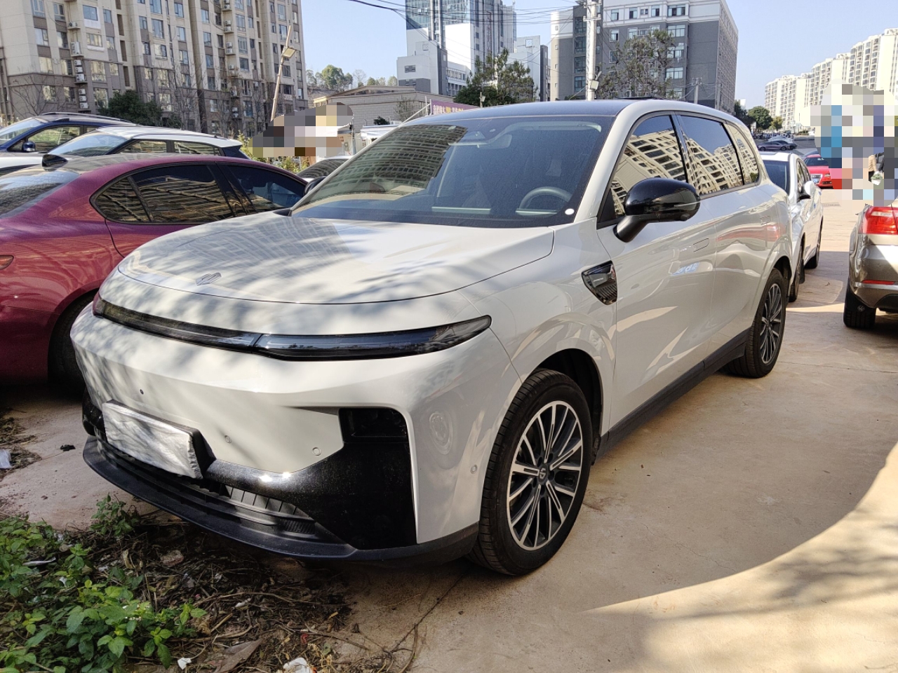 Leapmotor B10 2025 汽车图片 