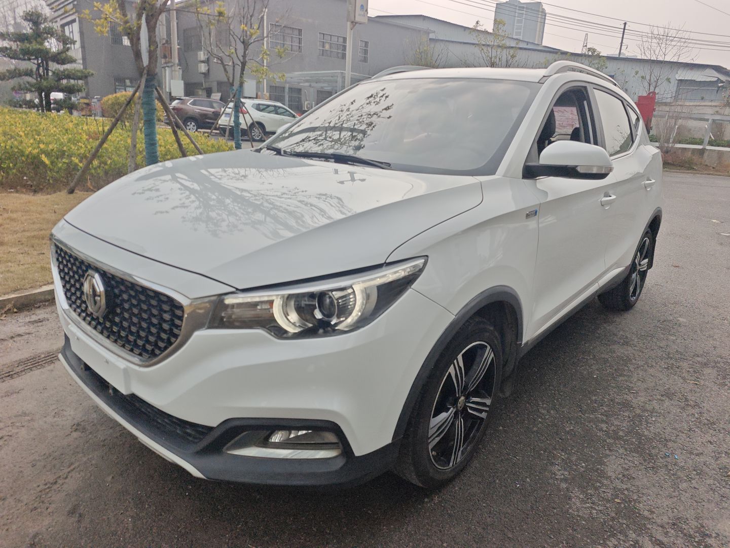 MG ZS 2019 MG ZS 2019 car image