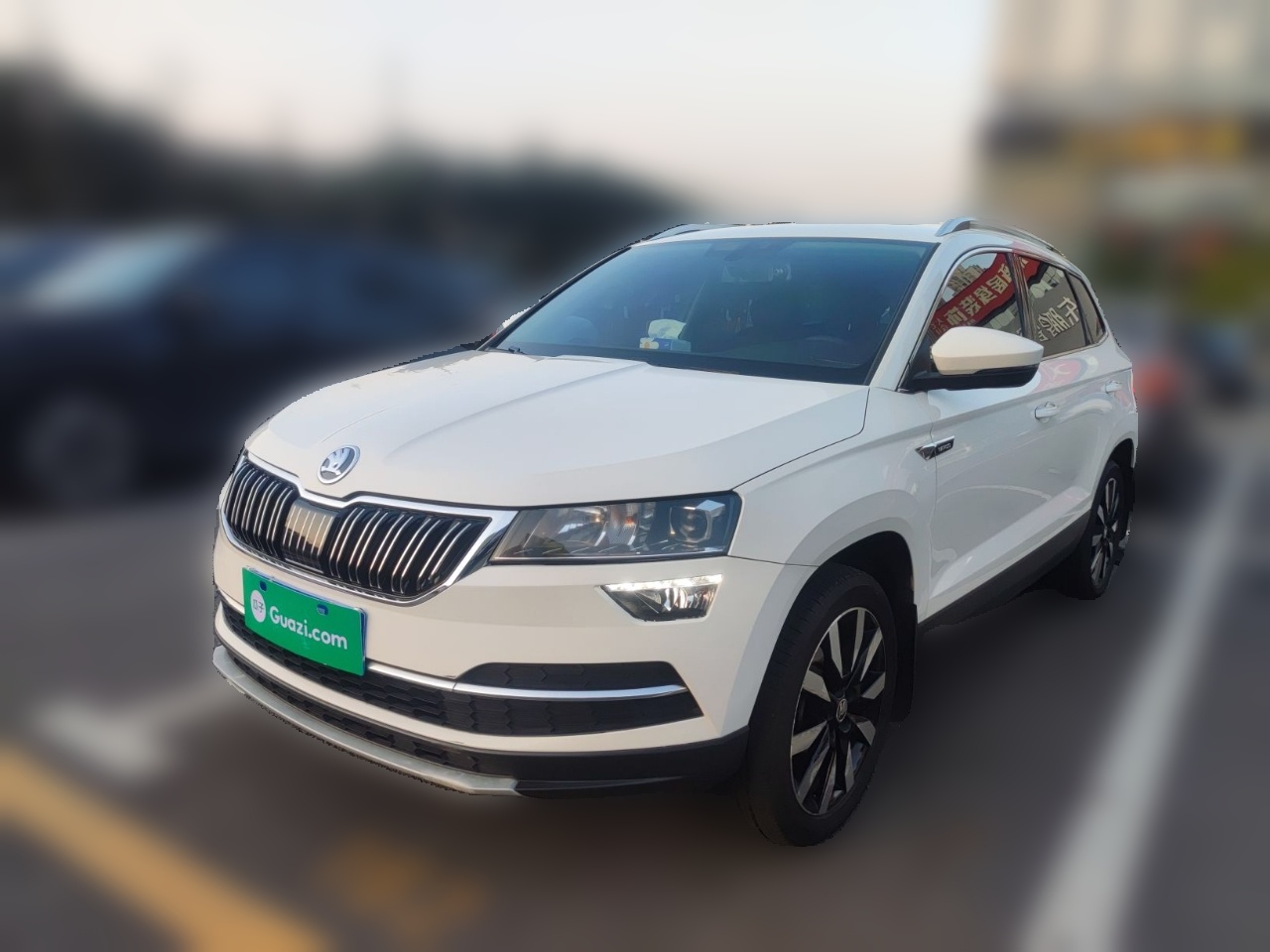 Skoda Karoq 2018 Skoda Karoq 2018 car image