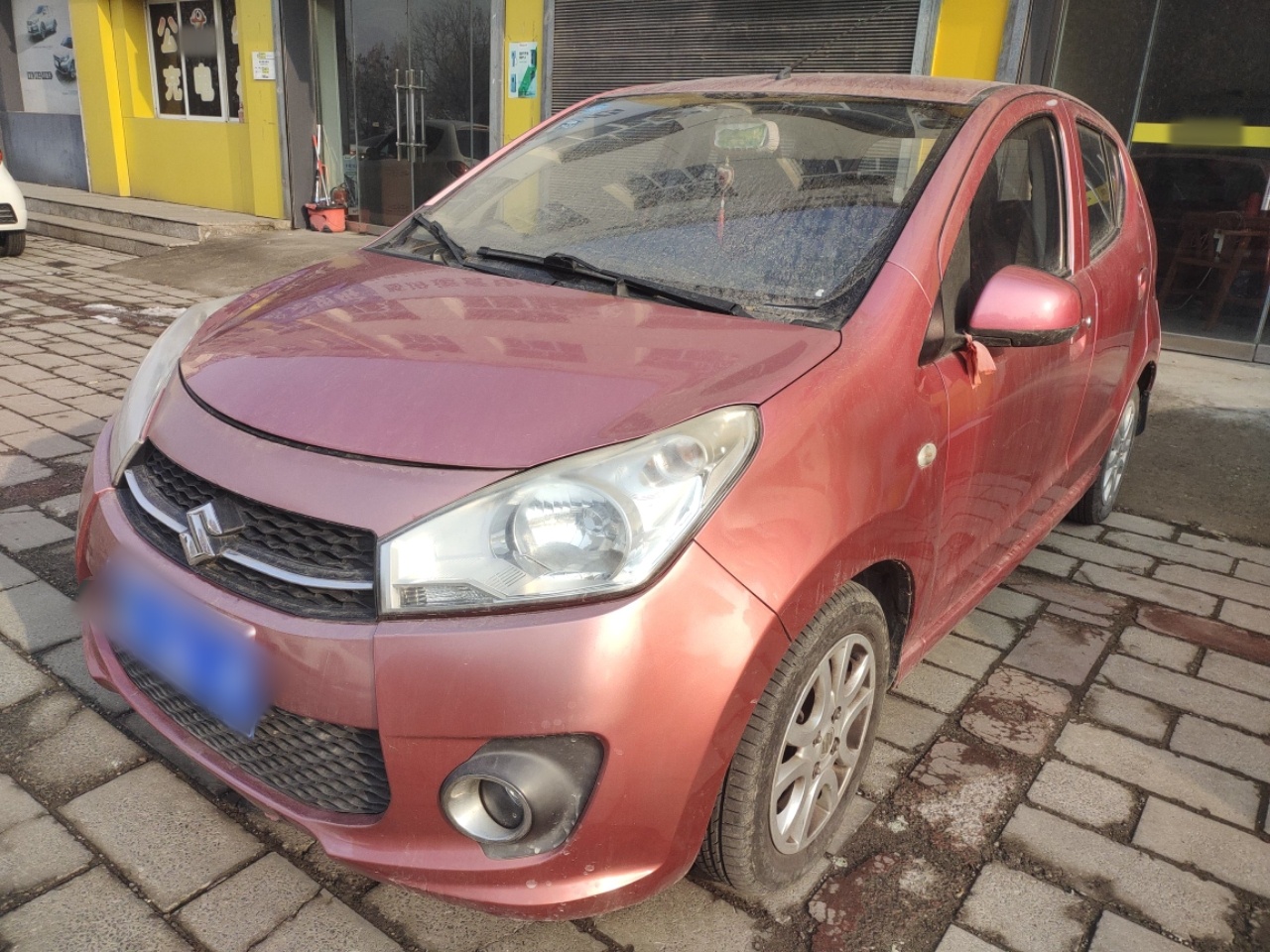 Suzuki Alto 2015 image de voiture 