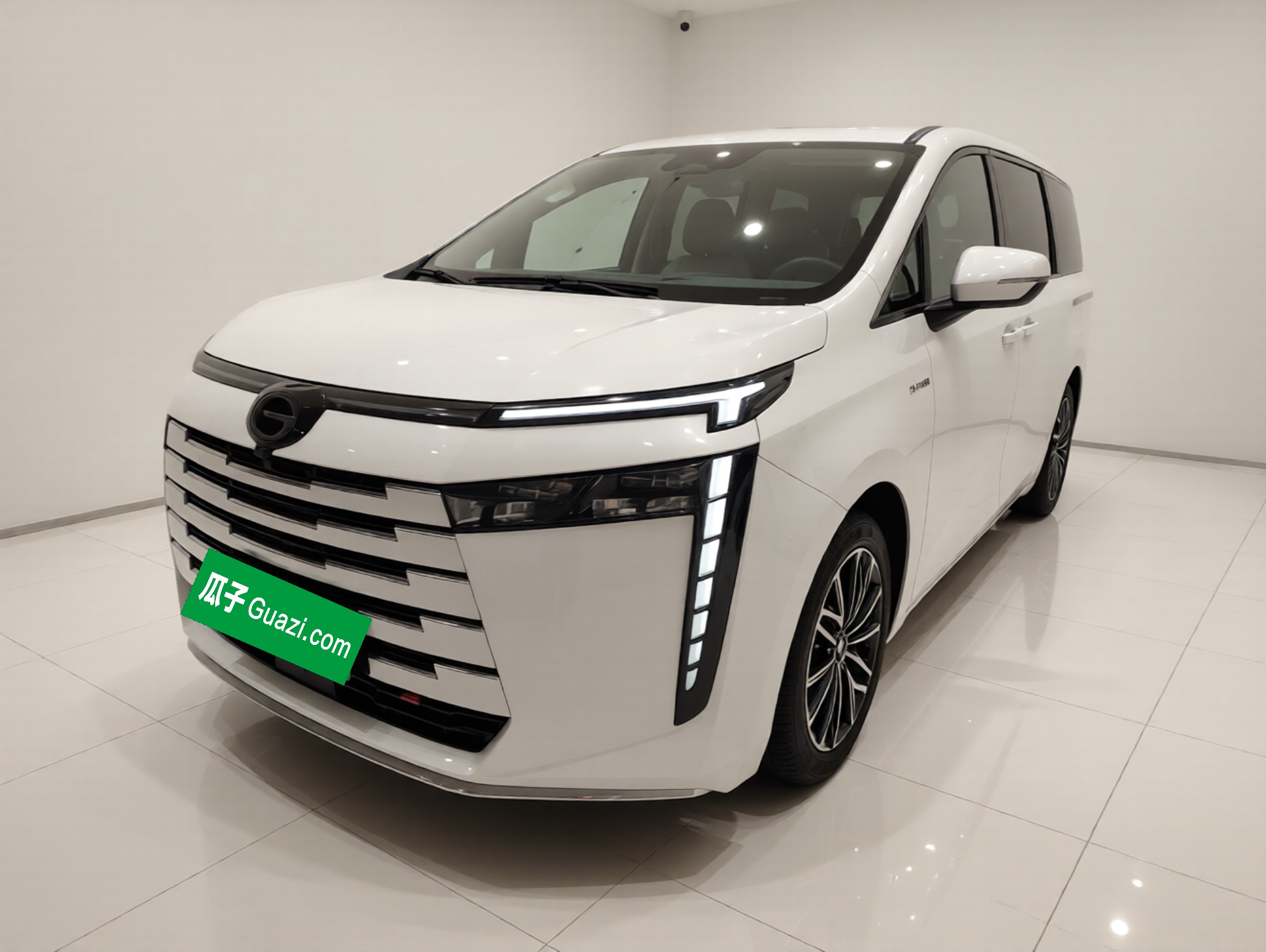 GAC Trumpchi E8 New Energy 2024 GAC Trumpchi E8 New Energy 2024 car image