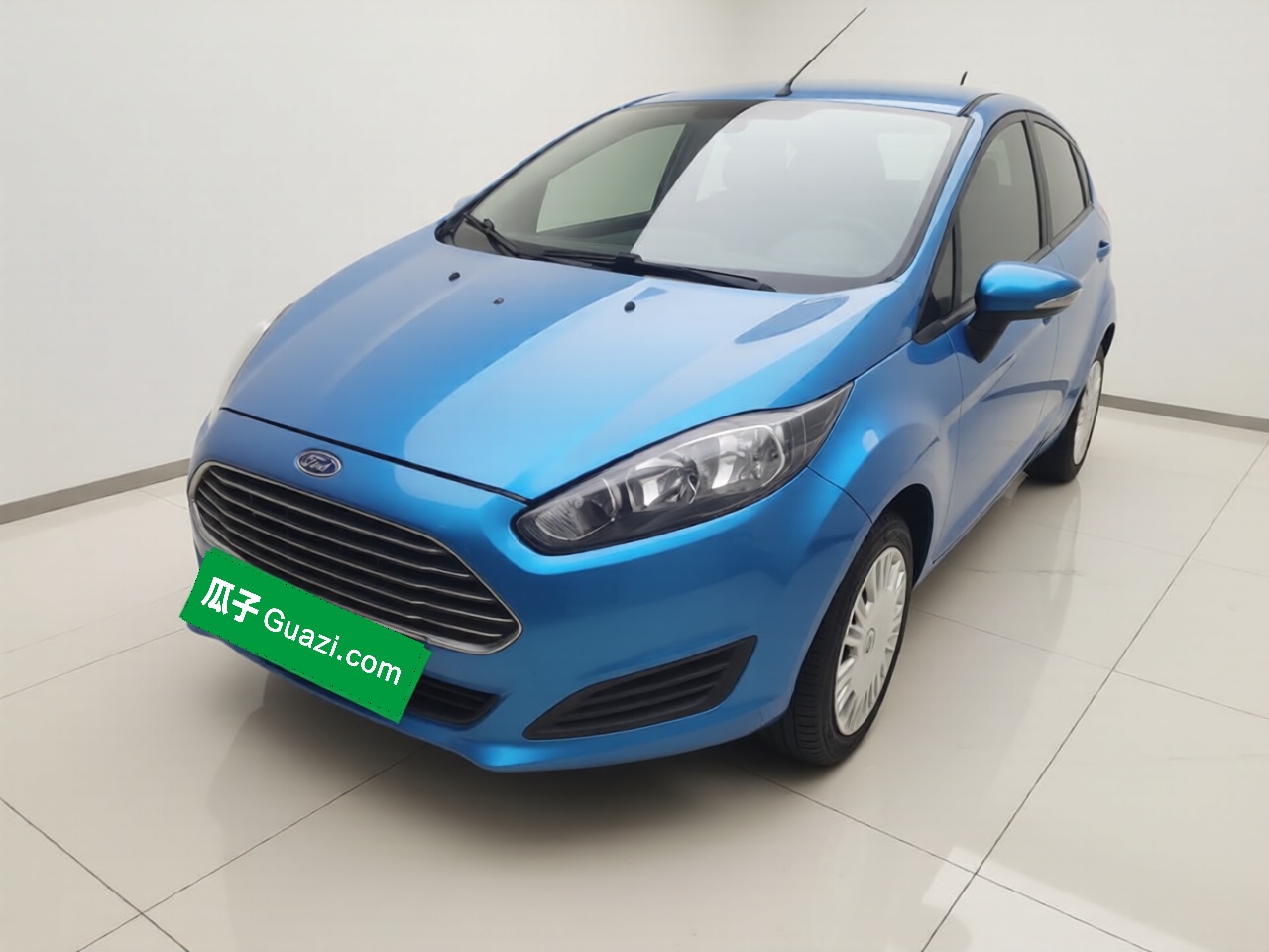 Ford Fiesta 2015 car image 
