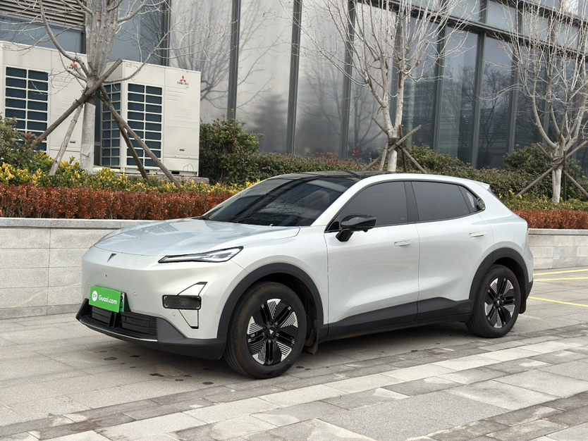 Deepal S05 2025 car image 