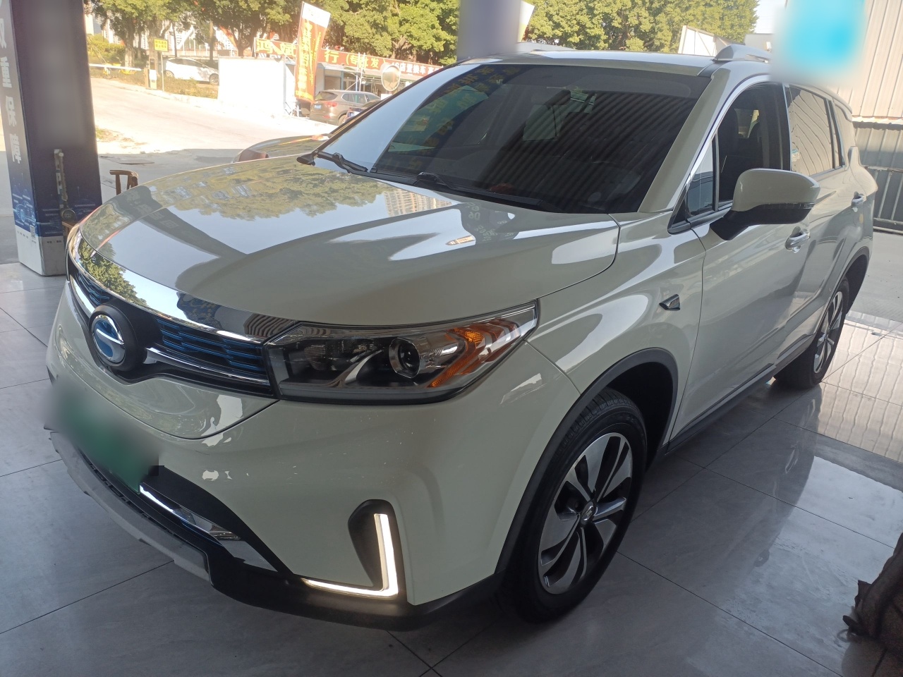 GAC ix4 2019 car image 