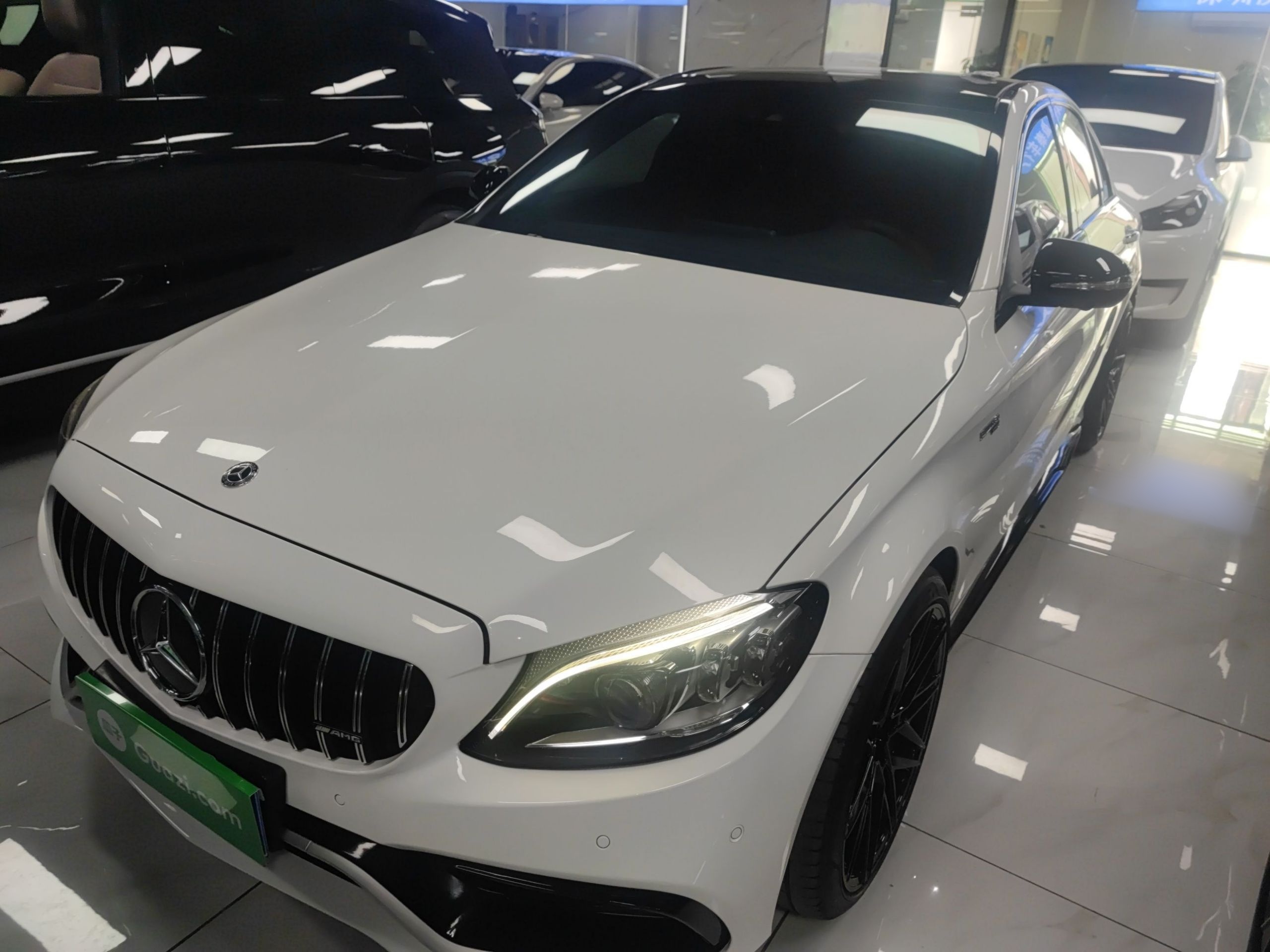Mercedes-Benz C AMG 2019 Mercedes-Benz C AMG 2019 immagine di auto