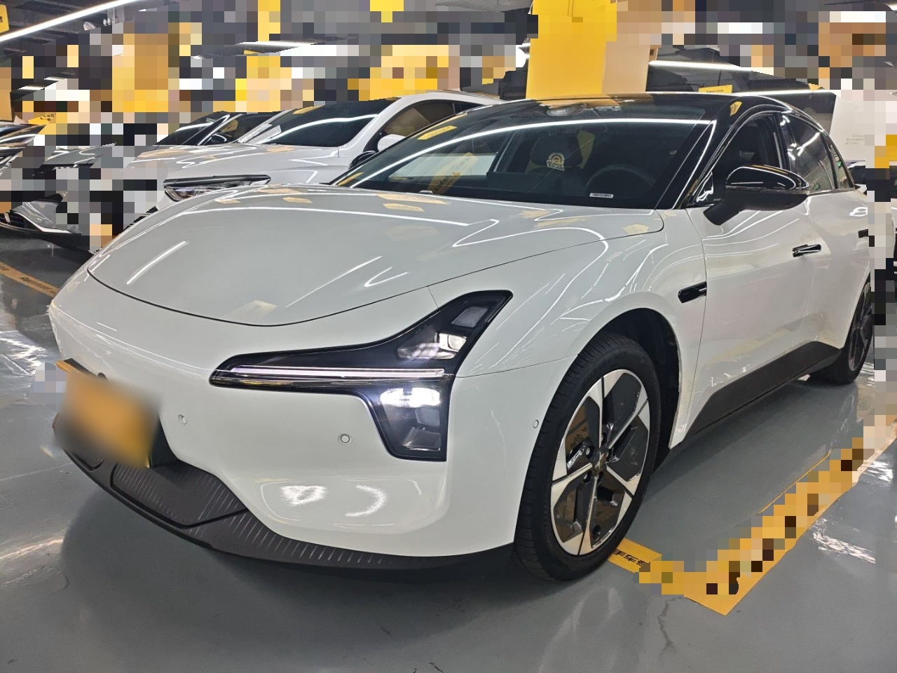 Xpeng MONA M03 2025 immagine di auto 