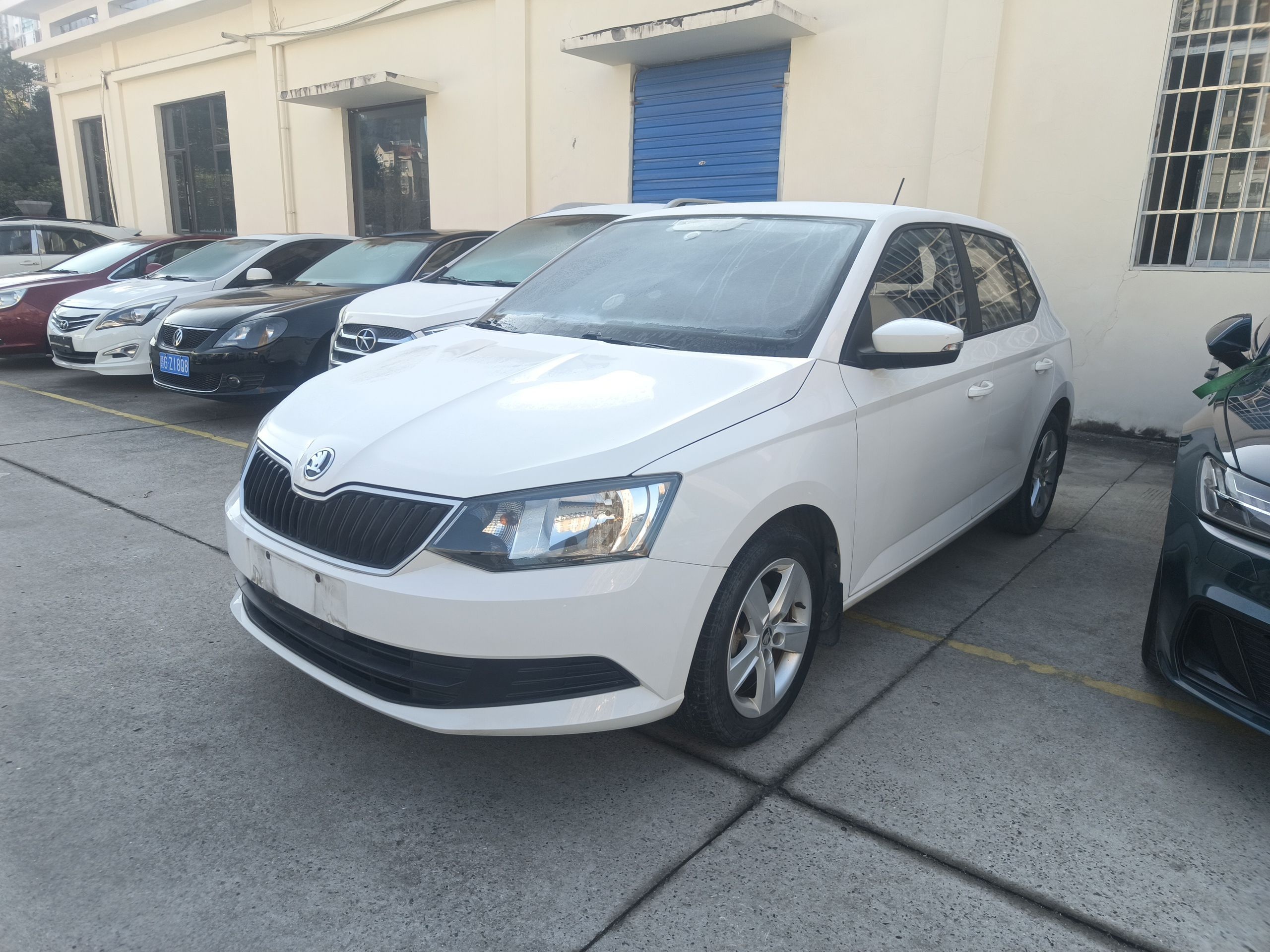 Skoda Fabia 2018 car image 
