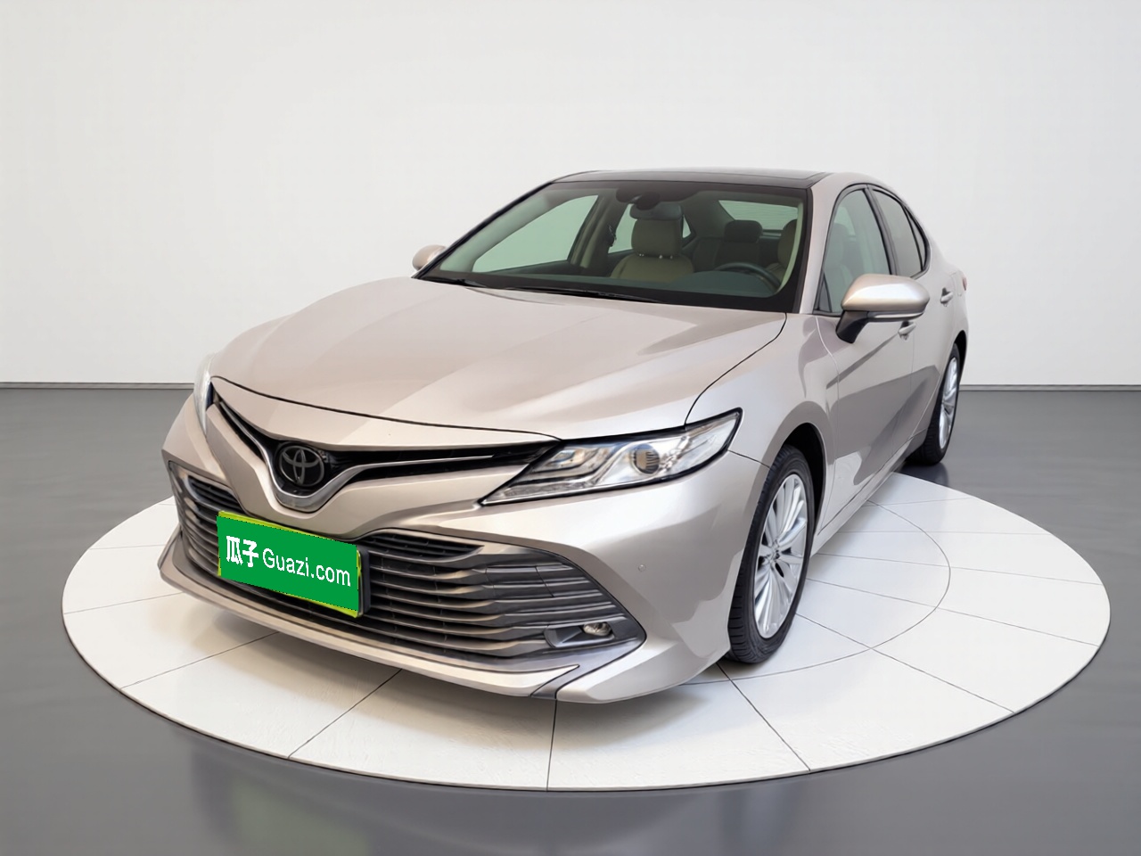 Toyota Camry 2020 汽车图片 