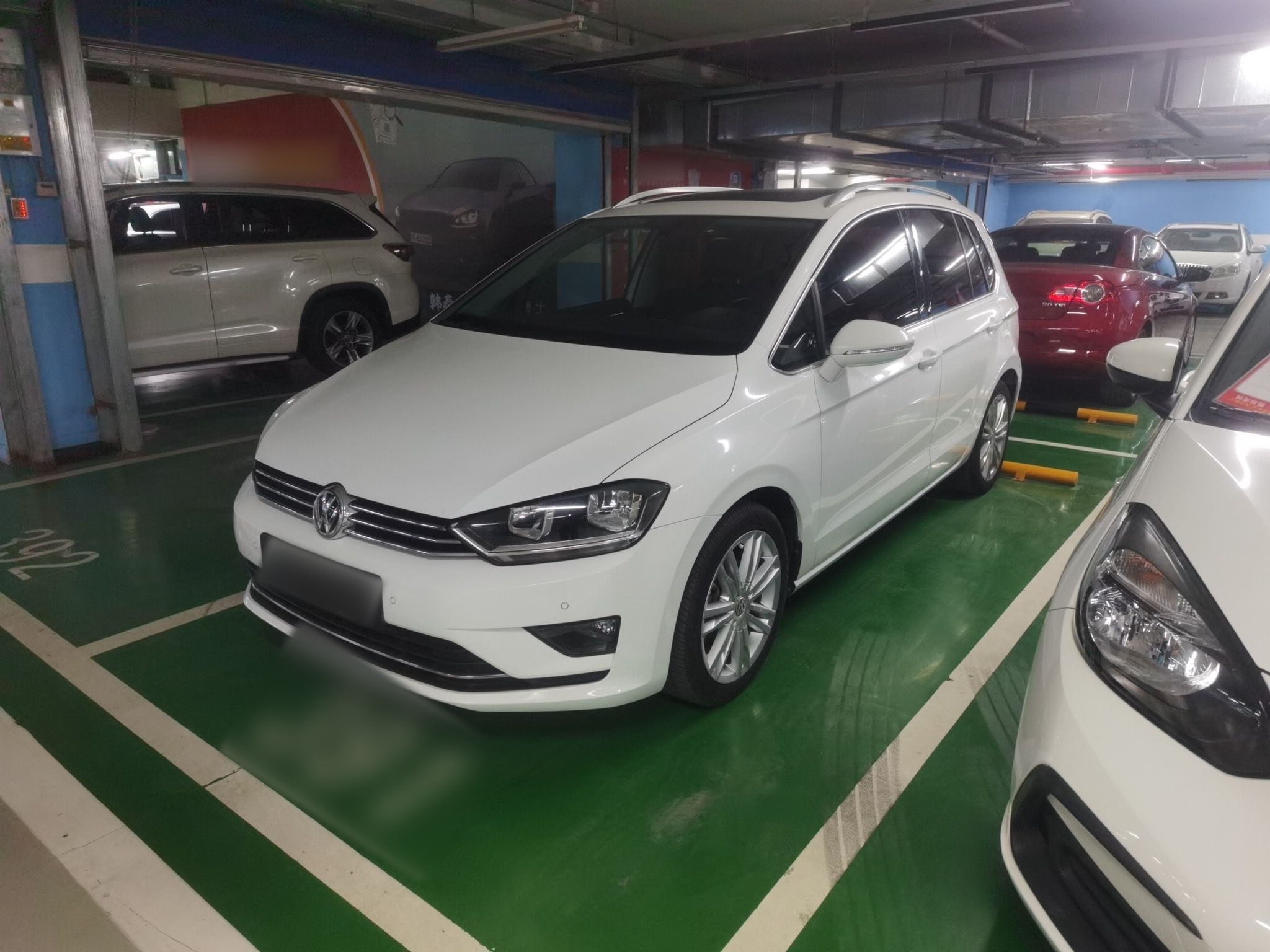 Volkswagen Golf Sportsvan 2016 Volkswagen Golf Sportsvan 2016 汽车图片