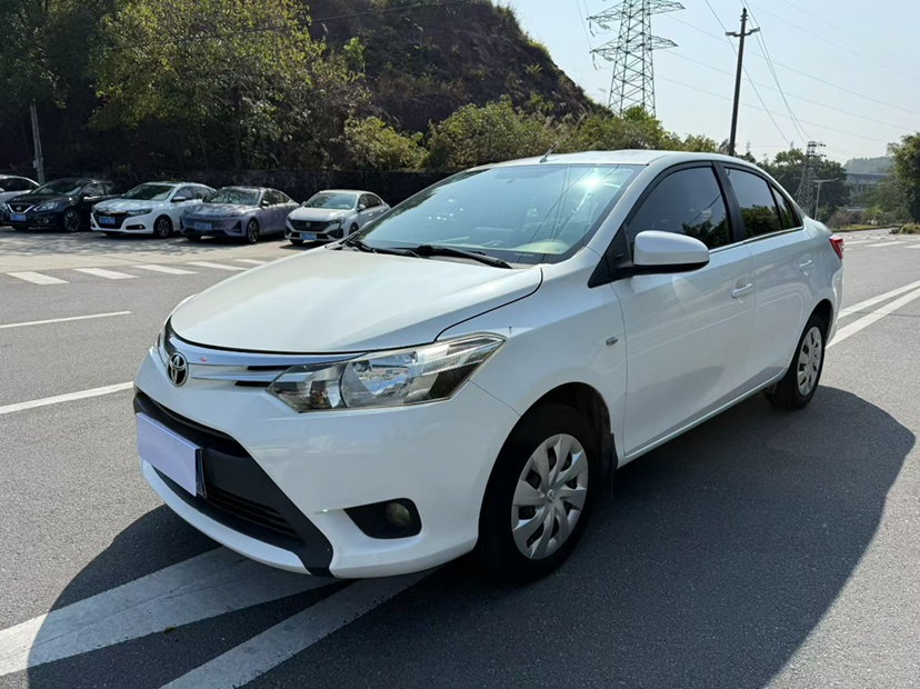 Vios 2015 car image 