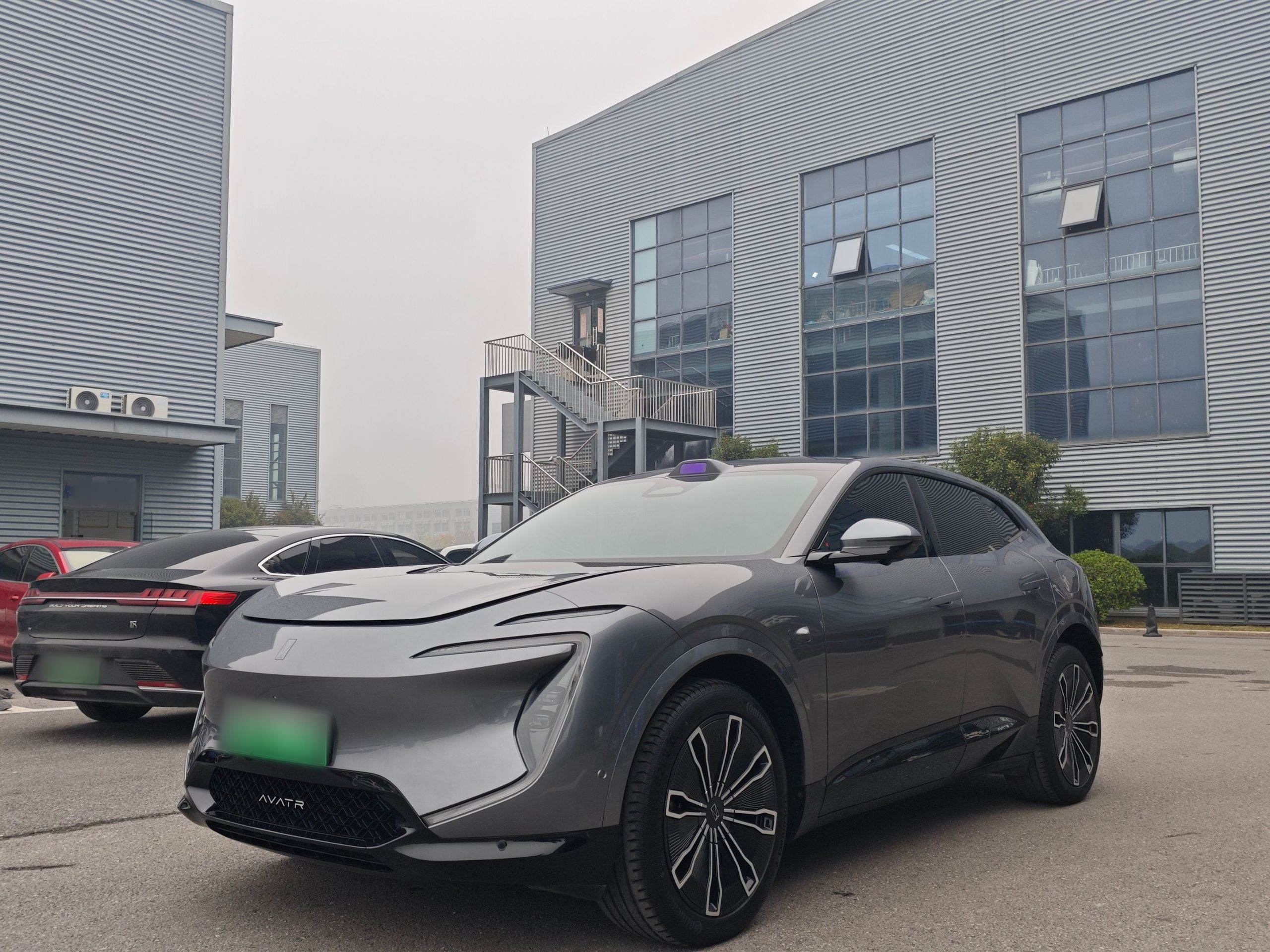 Avatr 07 2024 car image 