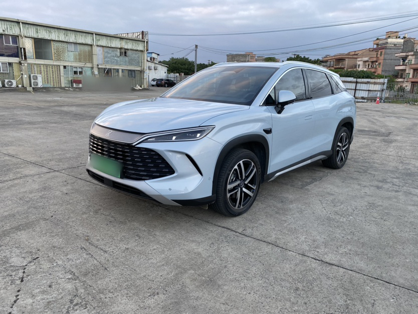 BYD SongL DM-i 2025 car image 