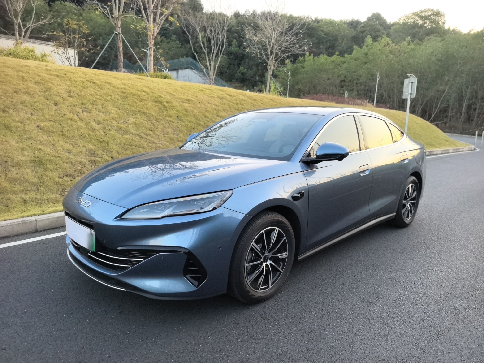 BYD Seal 06 New Energy 2025 car image 