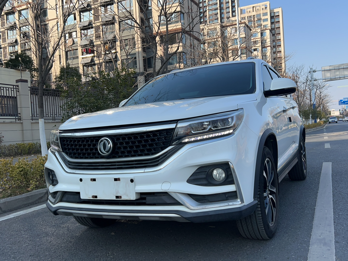 Forthing JOYEAR X5 2019 car image 