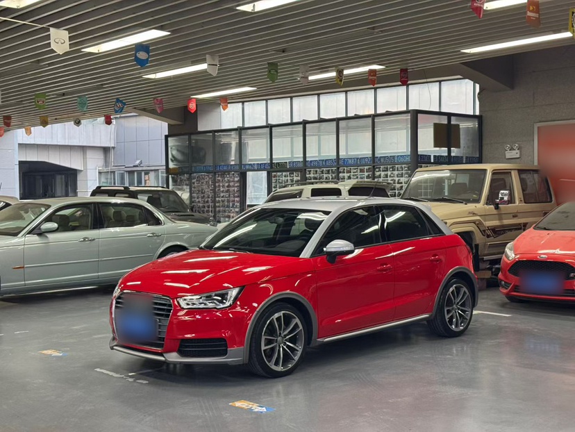 Audi A1 2016 car image 
