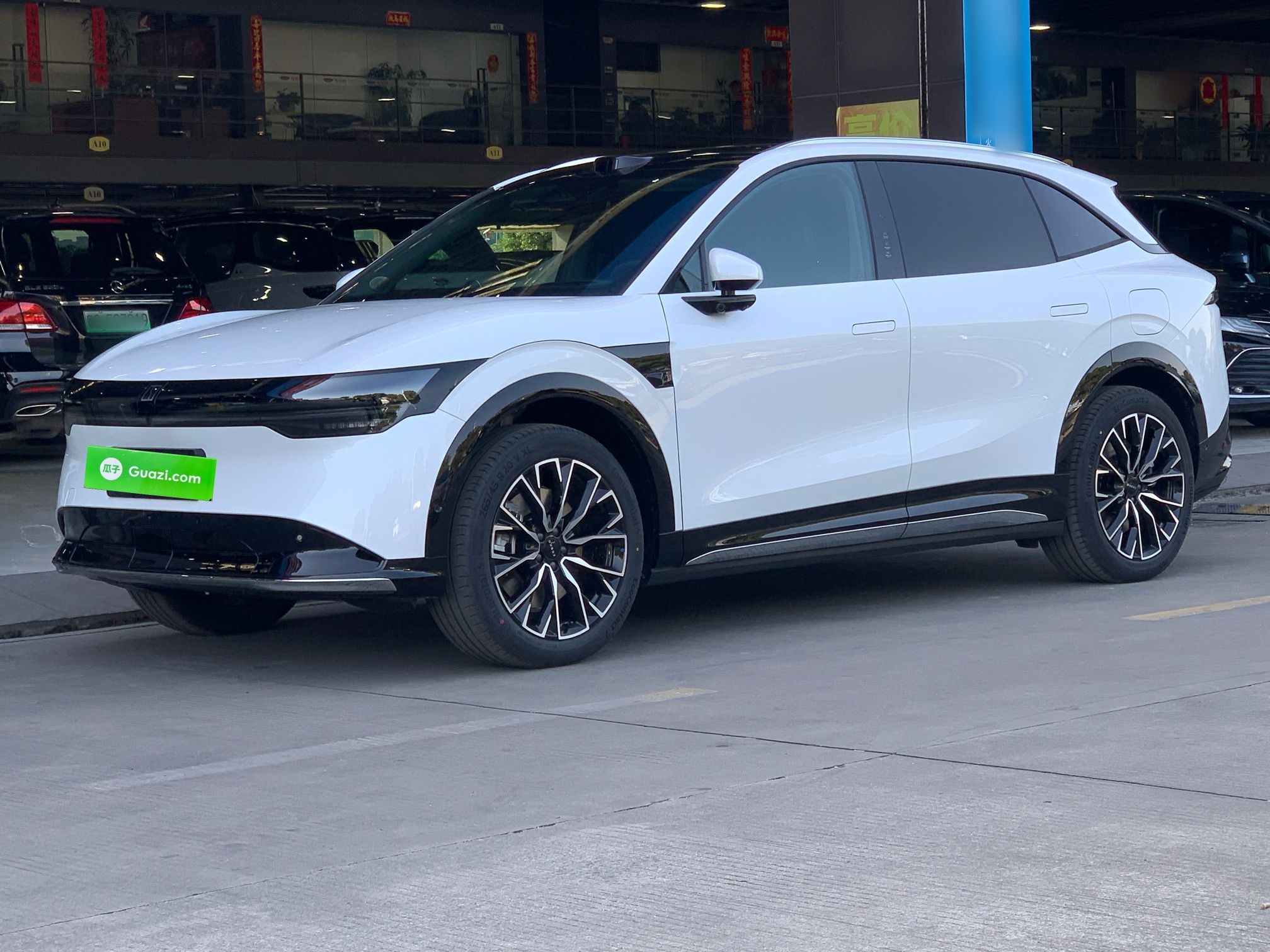 Zeekr 7X 2025 汽车图片 