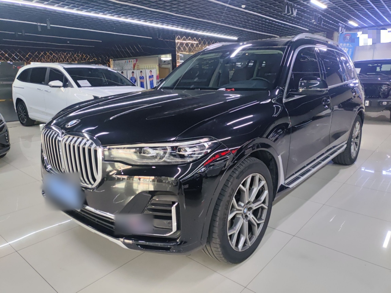BMW X7 2022 car image 