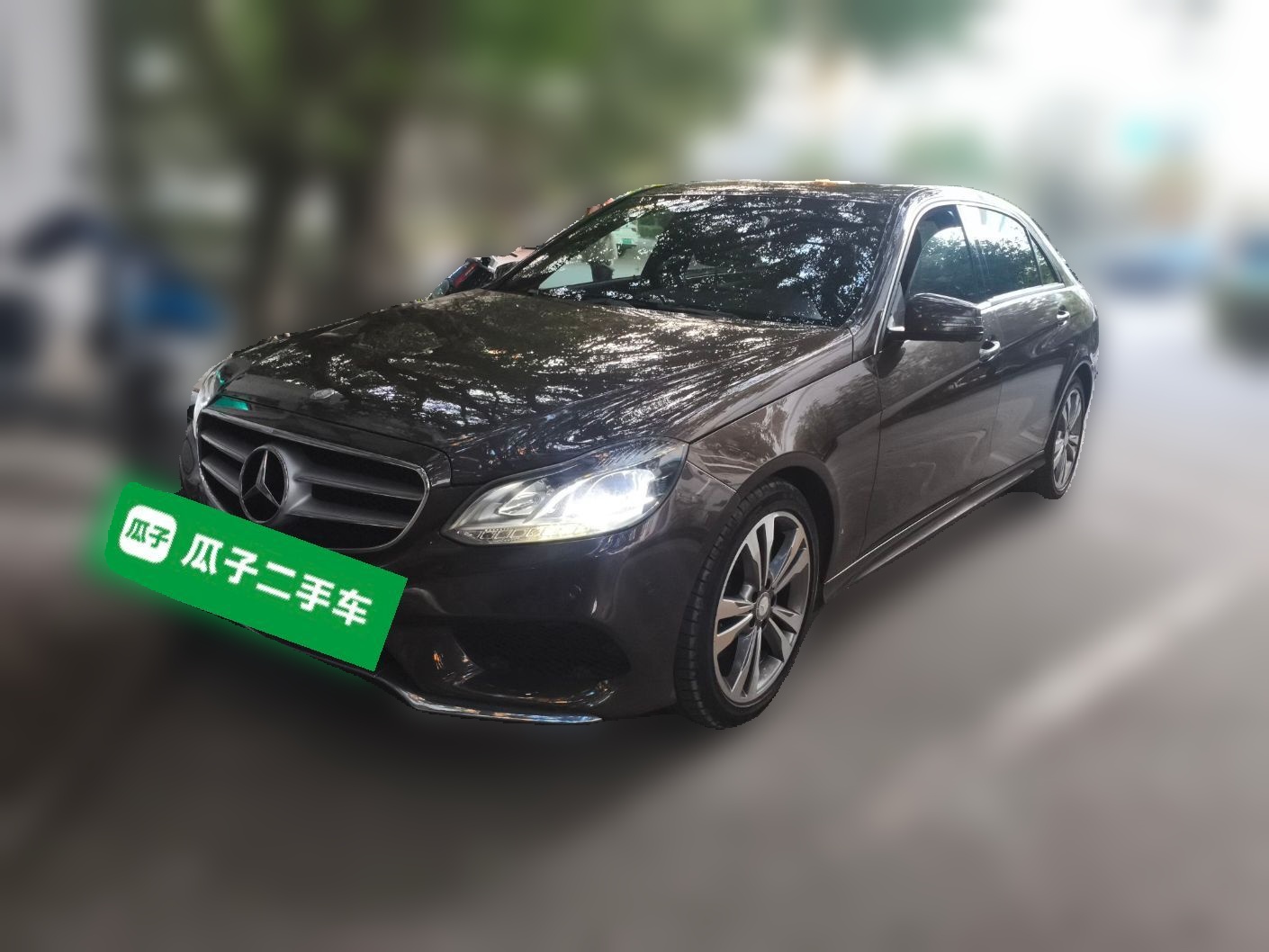 Mercedes-Benz E Class 2014 car image 