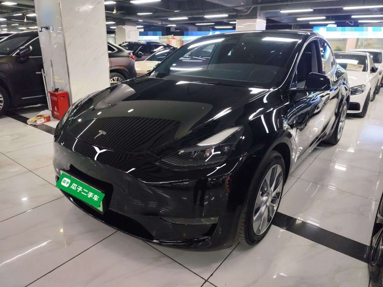 Tesla Model Y 2021 car image 