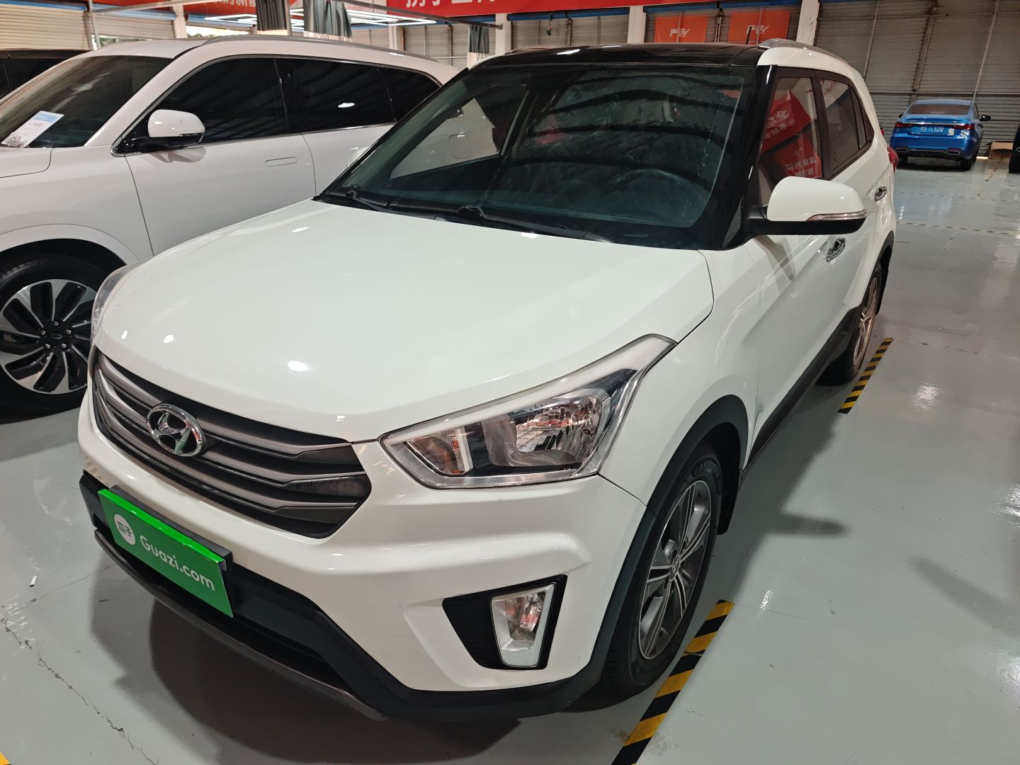 Hyundai ix25 2015 Hyundai ix25 2015 car image