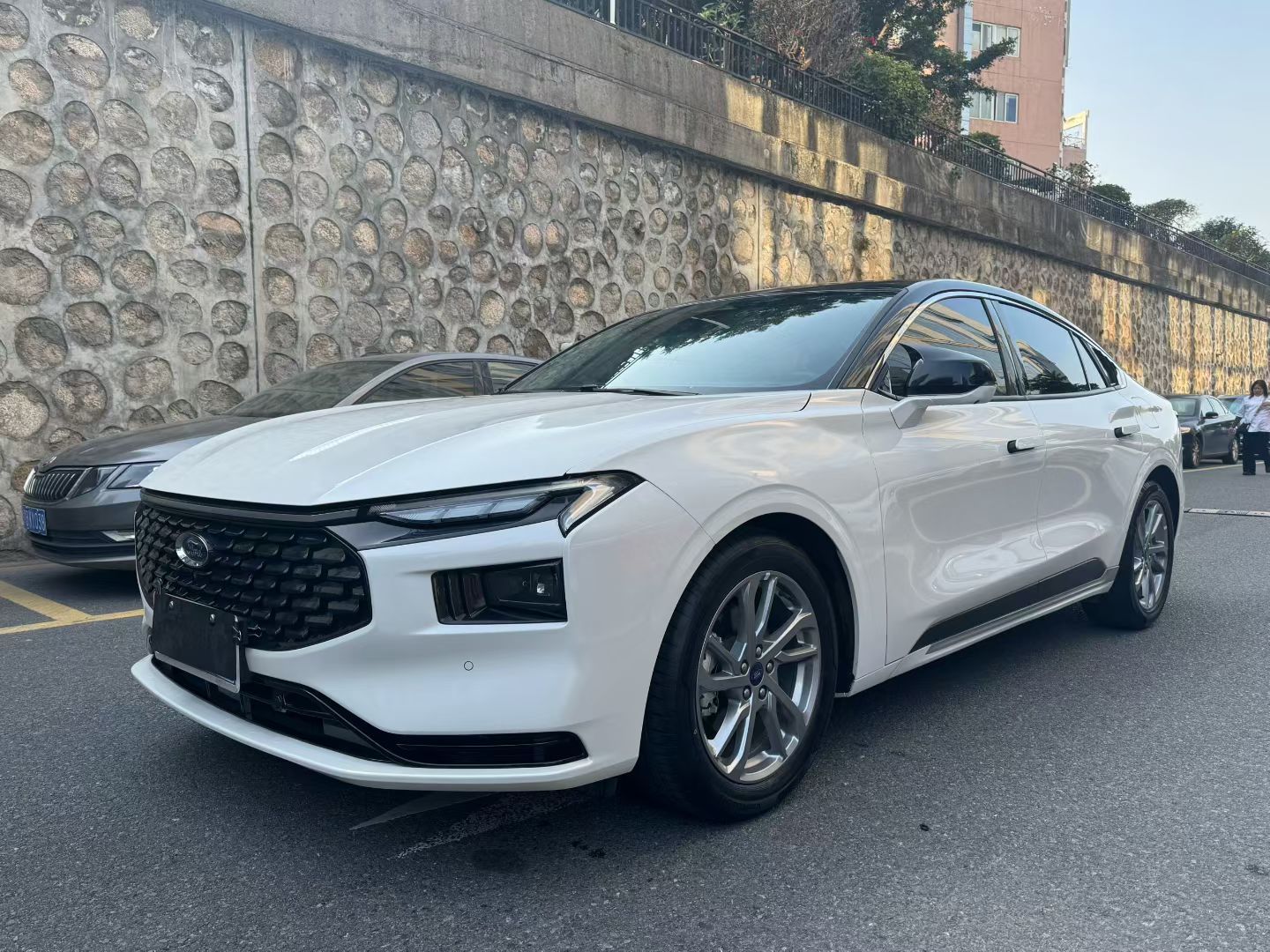 Ford Mondeo 2024 car image 