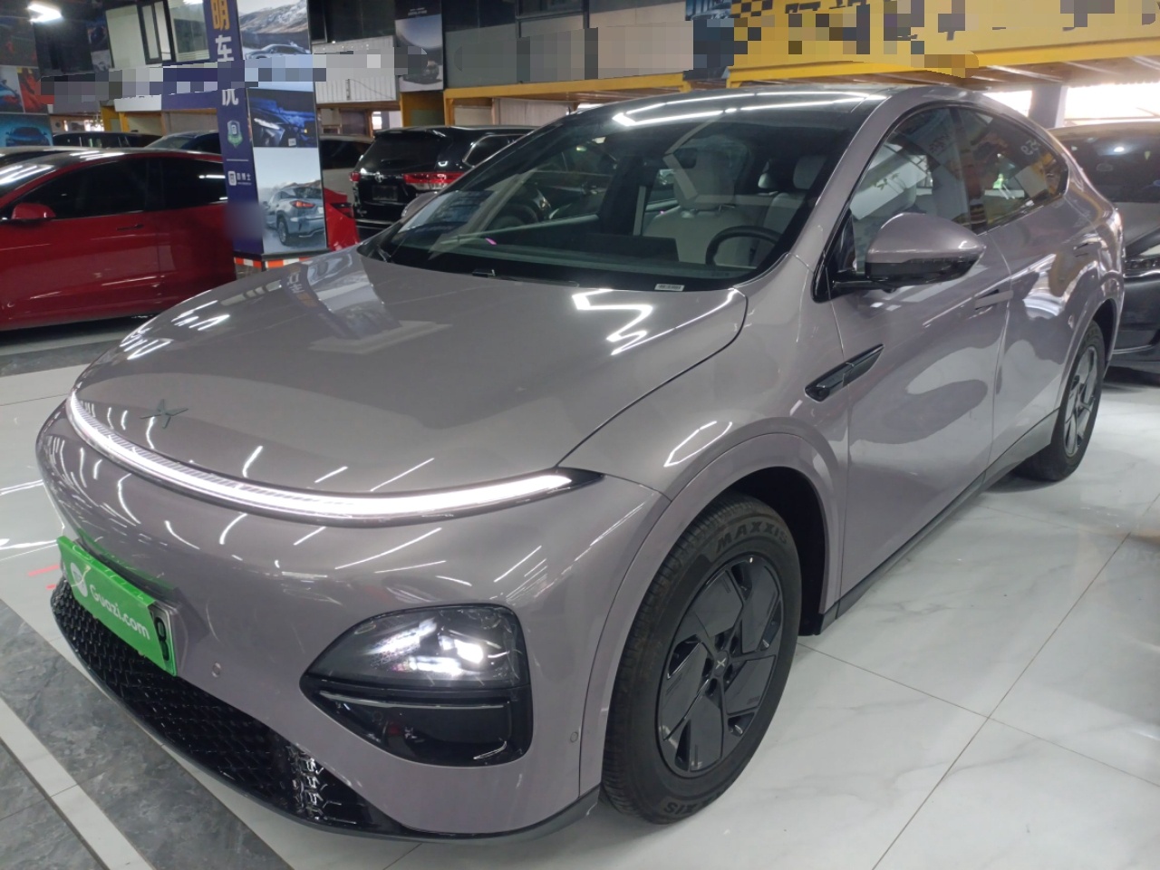 Xpeng G6 2025 汽车图片 