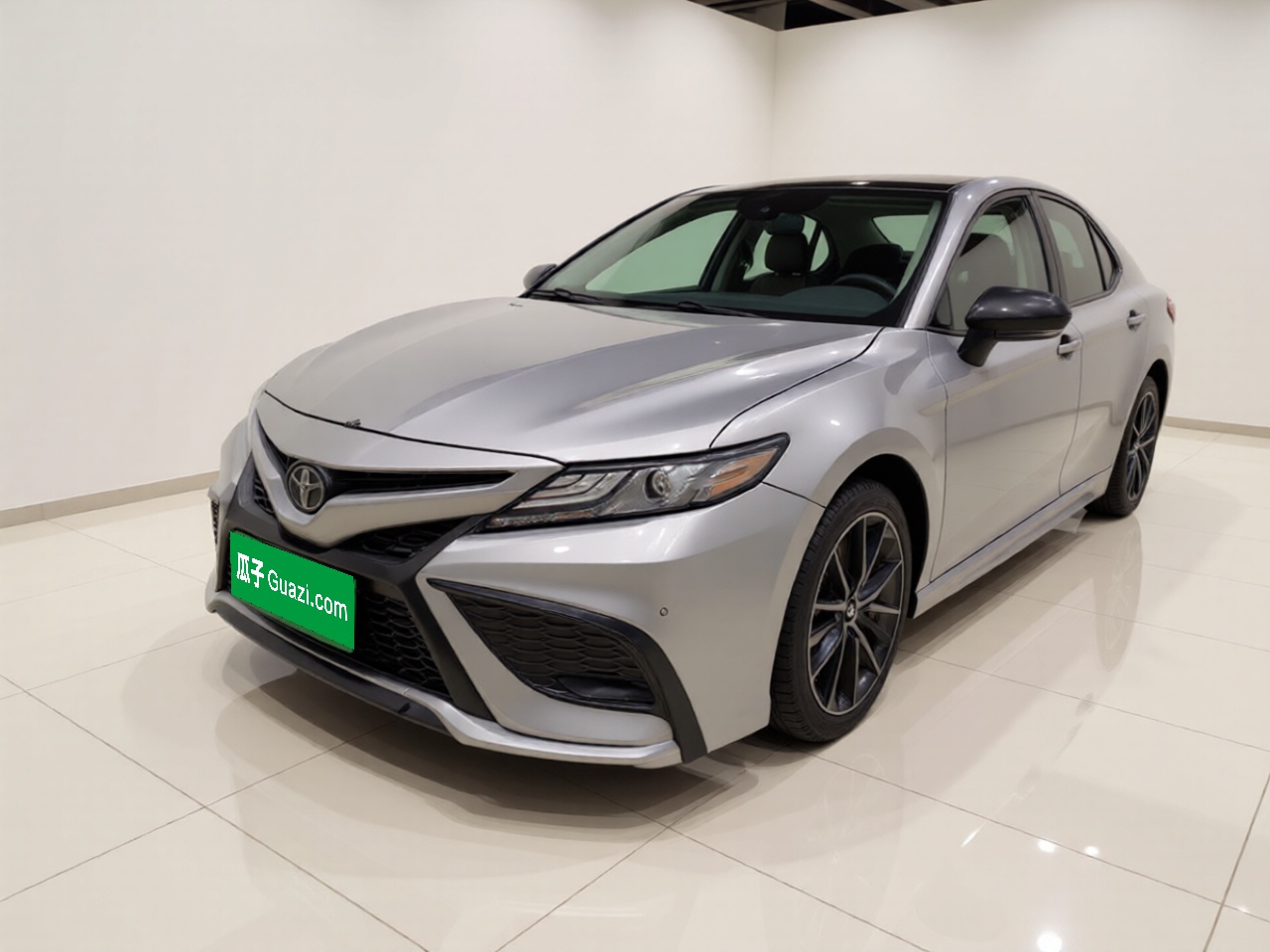 Toyota Camry 2022 汽车图片 