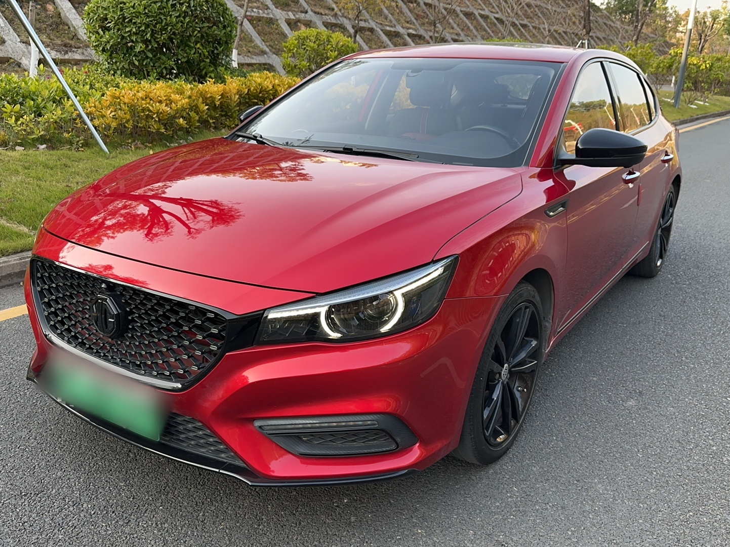 MG 6 New Energy 2020 car image 